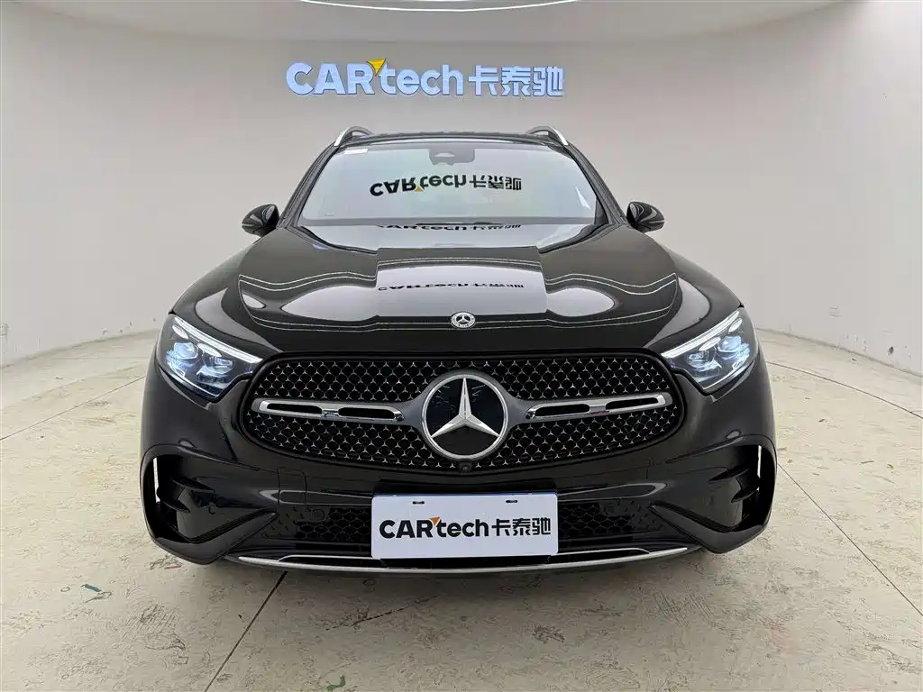 Mercedes-Benz GLC 2023