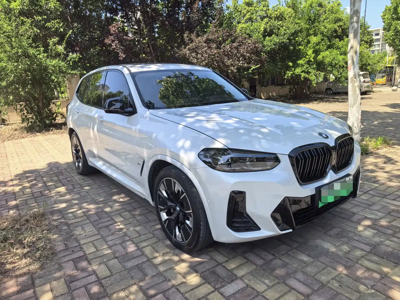 BMW iX3 2023