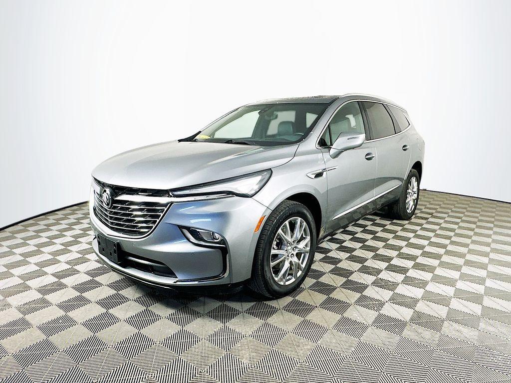 Buick Enclave 2023