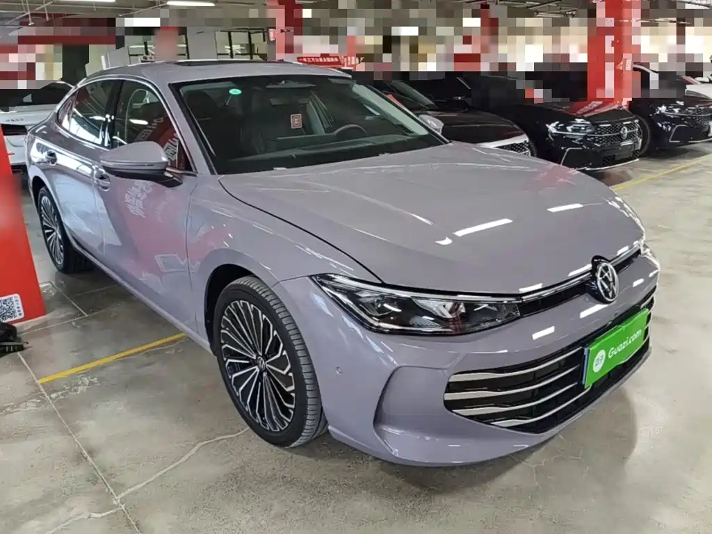 Volkswagen Passat 2024