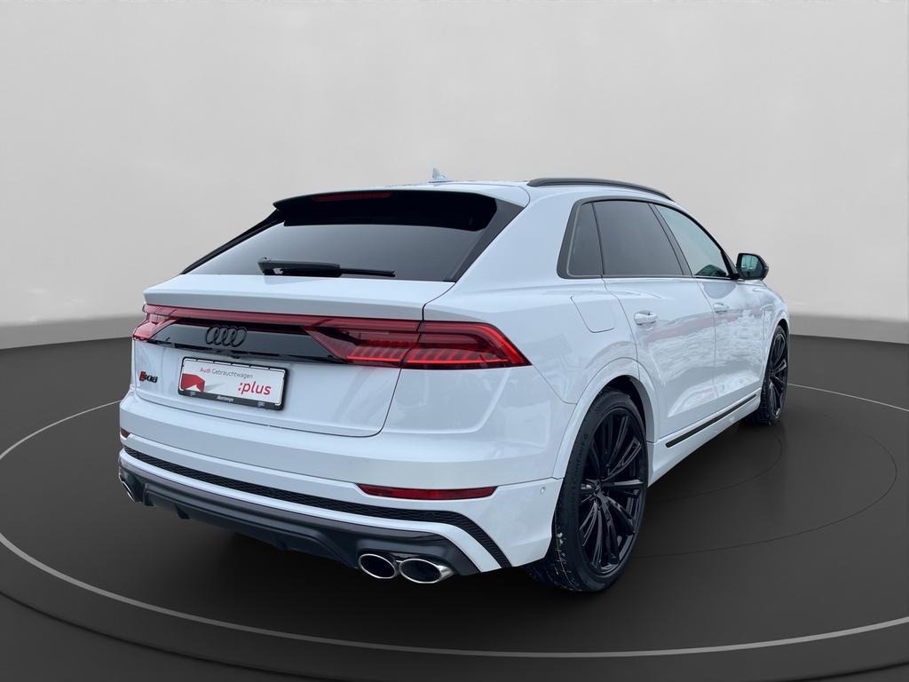 Audi SQ8 2022