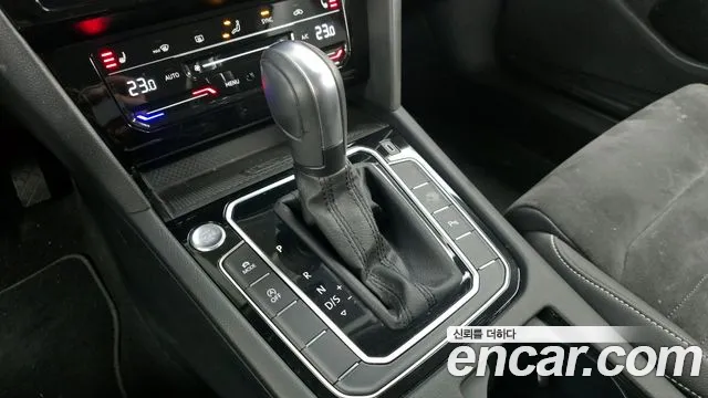 Volkswagen Passat 2021