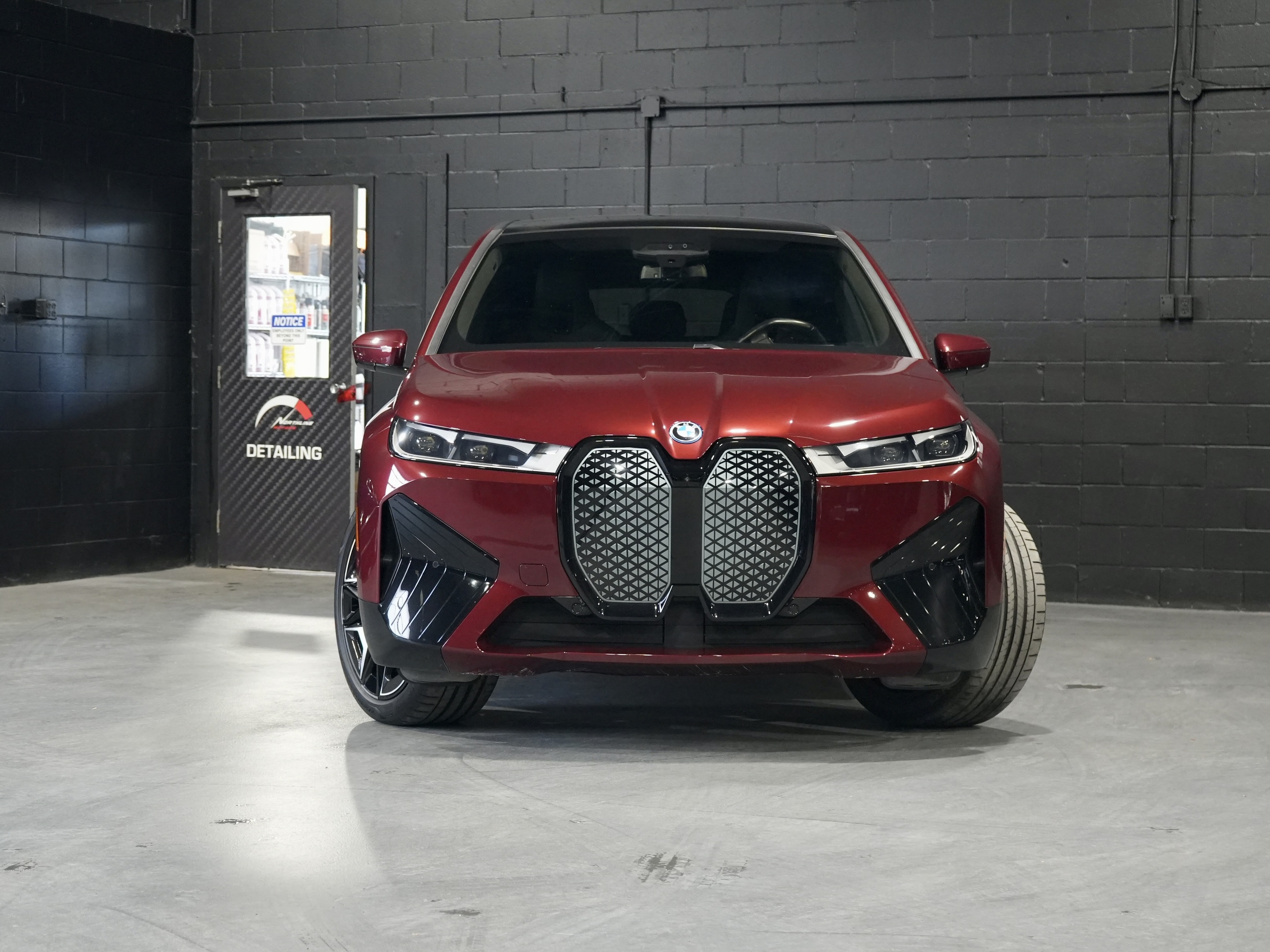 BMW iX 2023
