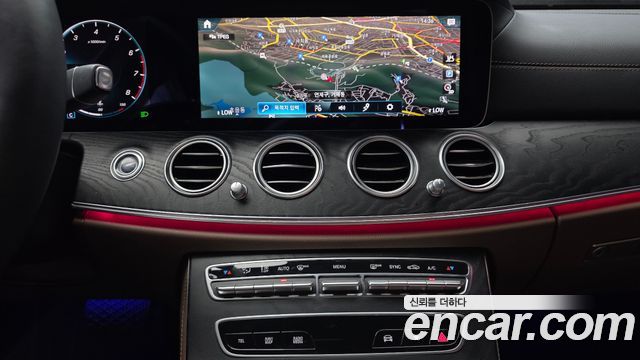 Mercedes-Benz E-Класс 2023