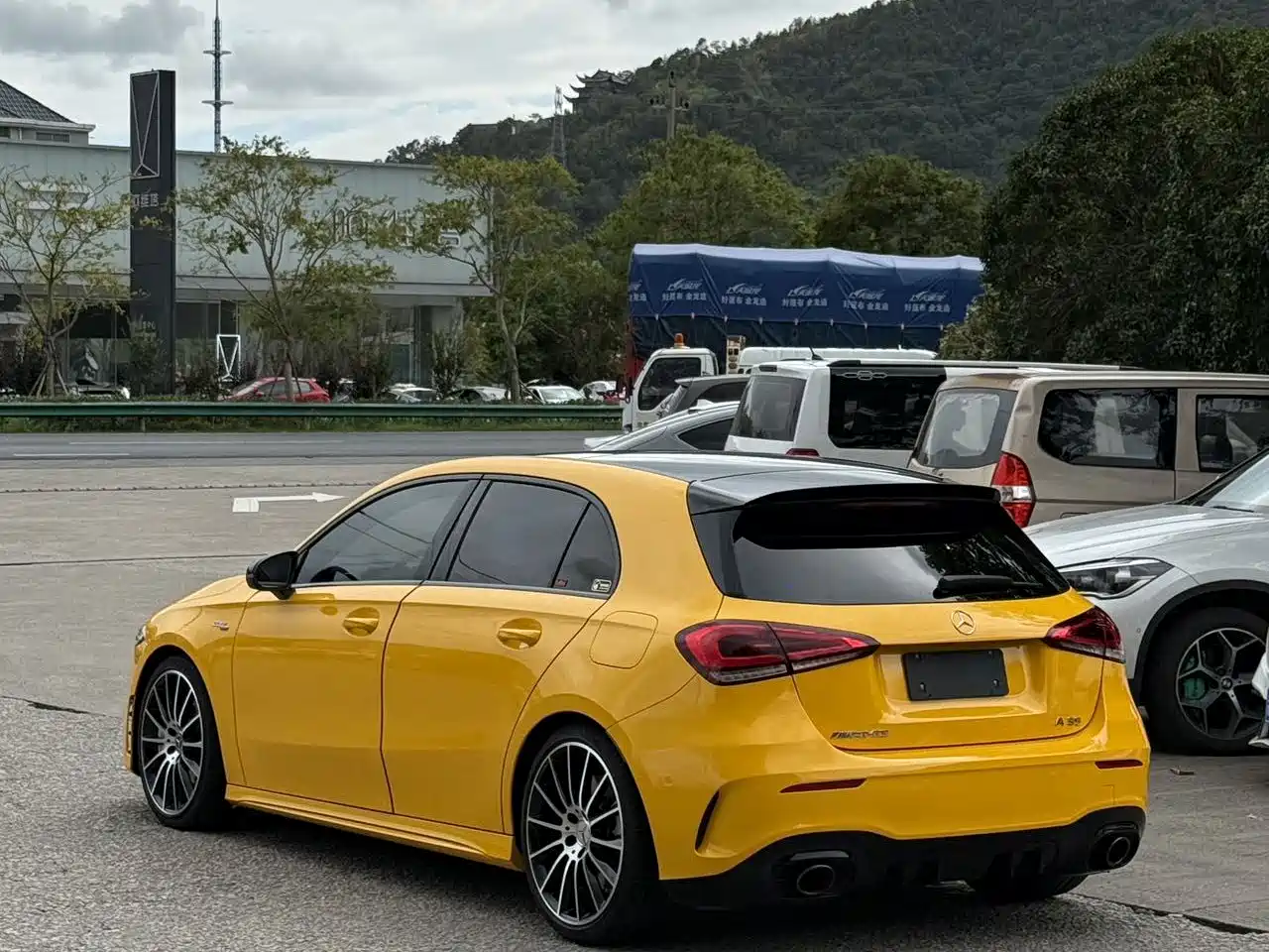 Mercedes-Benz A-Класс 2021