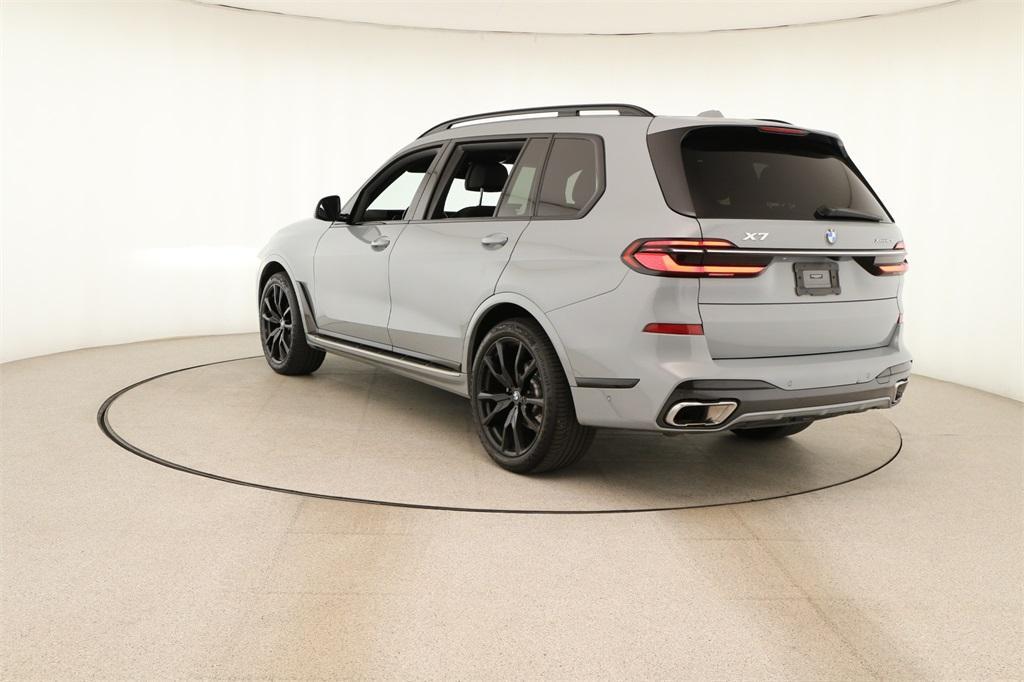 BMW X7 2023