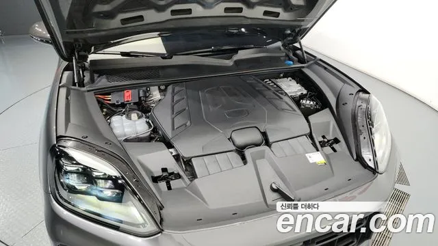 Porsche Cayenne 2023
