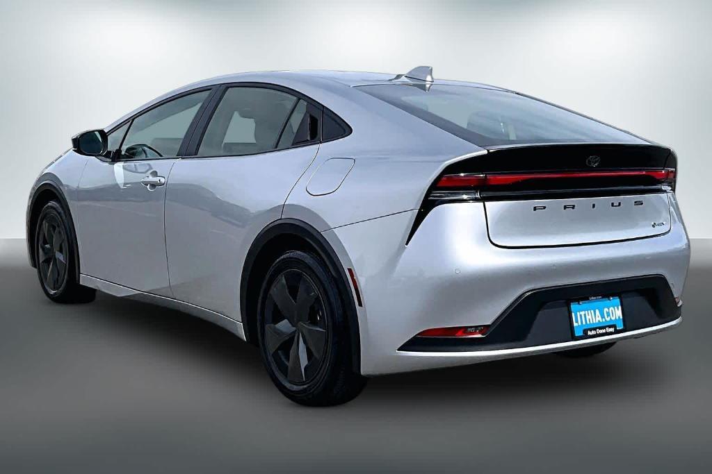 Toyota Prius 2025