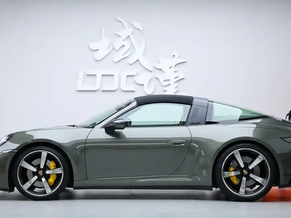 Porsche 911 2022