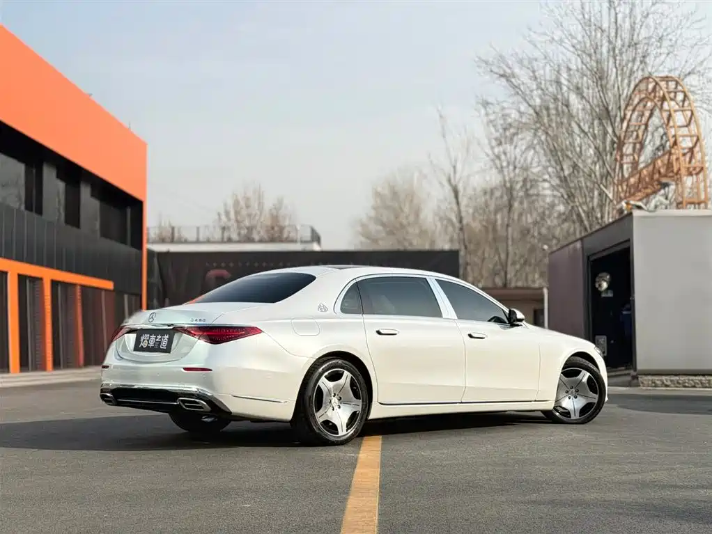 Mercedes-Benz Maybach S-Класс 2022