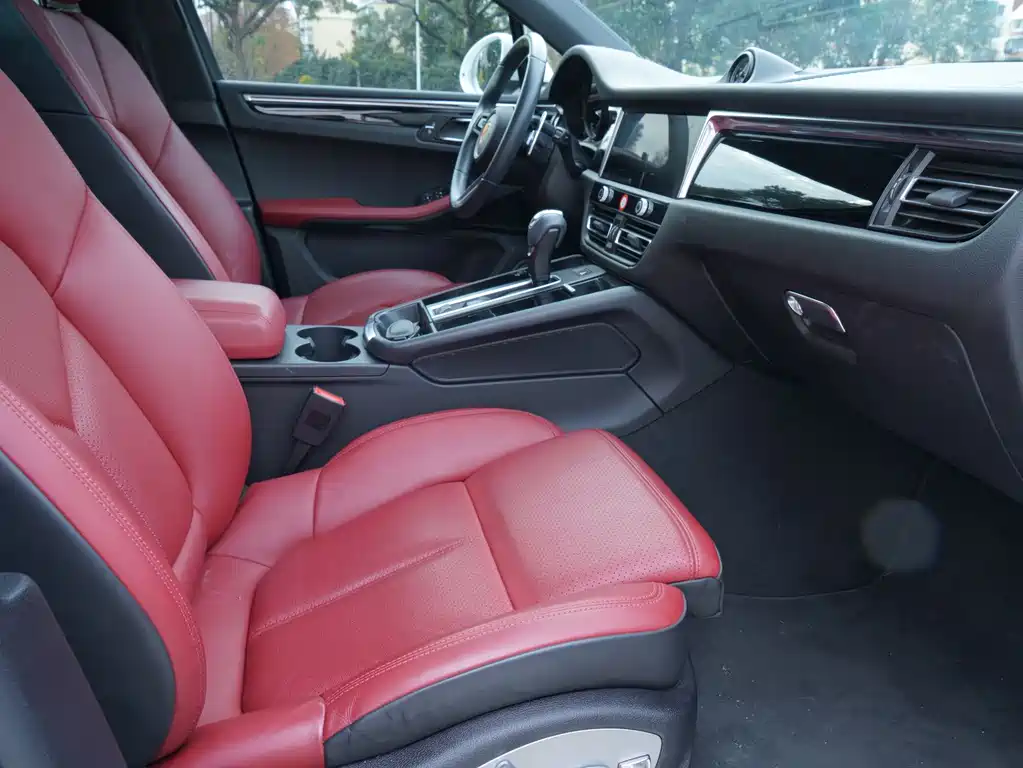Porsche Macan 2022