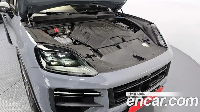 Porsche Cayenne 2023