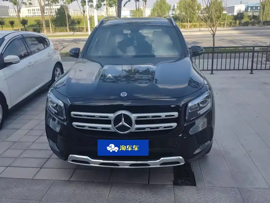 Mercedes-Benz GLB 2022
