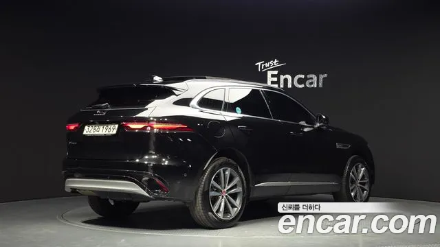 Jaguar F-Pace 2021