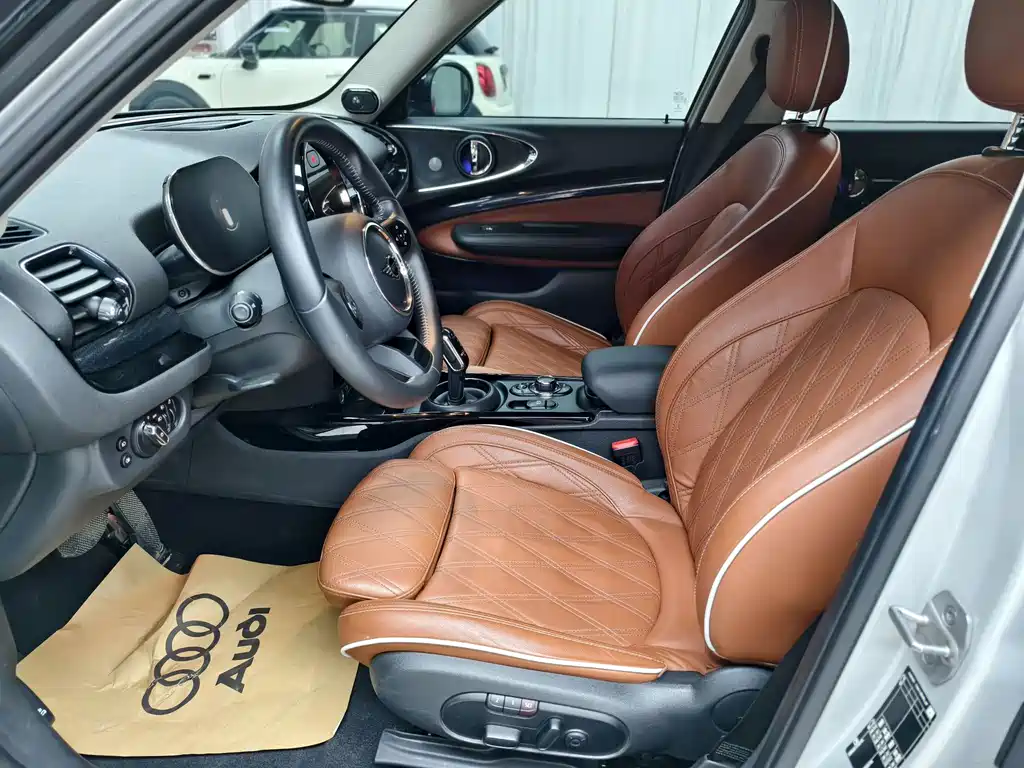 Mini Clubman 2022