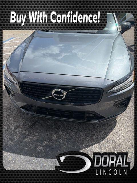 Volvo S60 2021