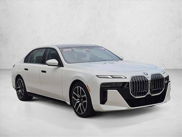 BMW 760 2024