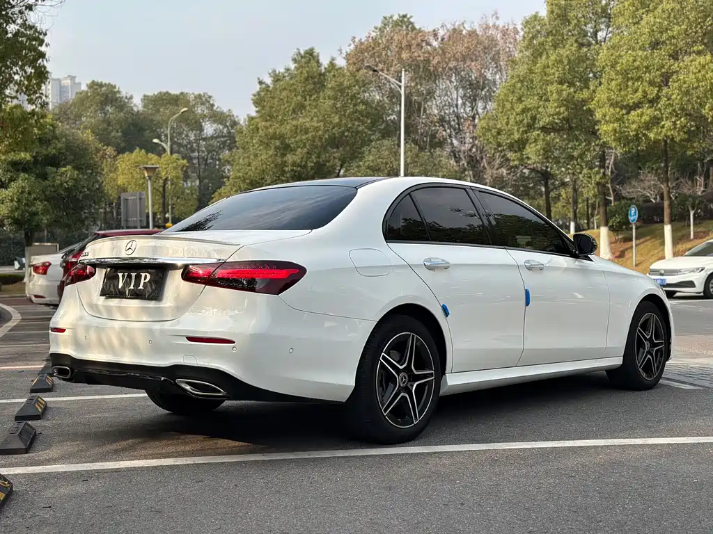 Mercedes-Benz E-Класс 2021