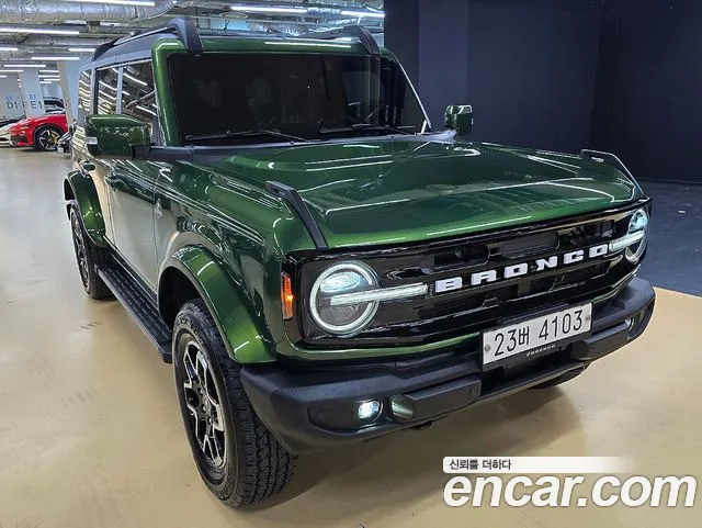 Ford Bronco 2023