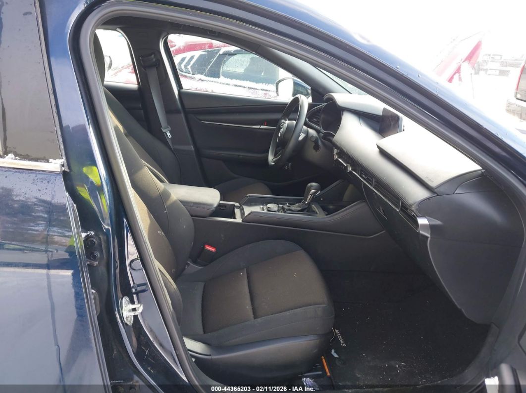 Mazda 3 2022
