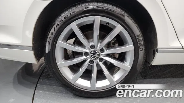 Volkswagen Passat 2021