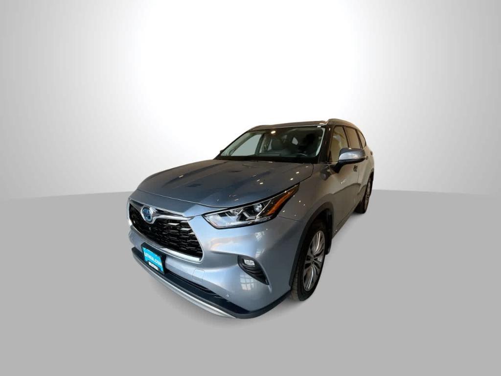Toyota Highlander 2021