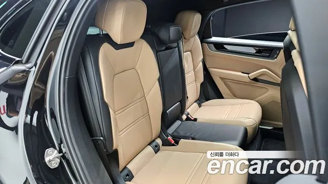 Porsche Cayenne 2024