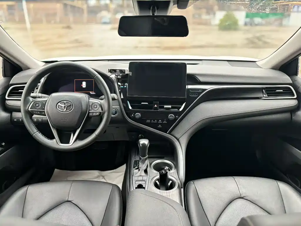 Toyota Camry 2022