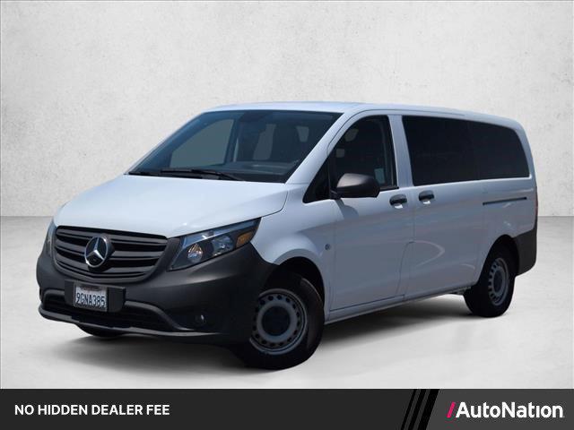 Mercedes-Benz Metris 2023