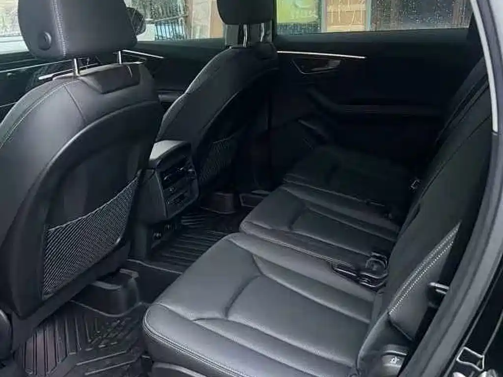 Audi Q7 2025
