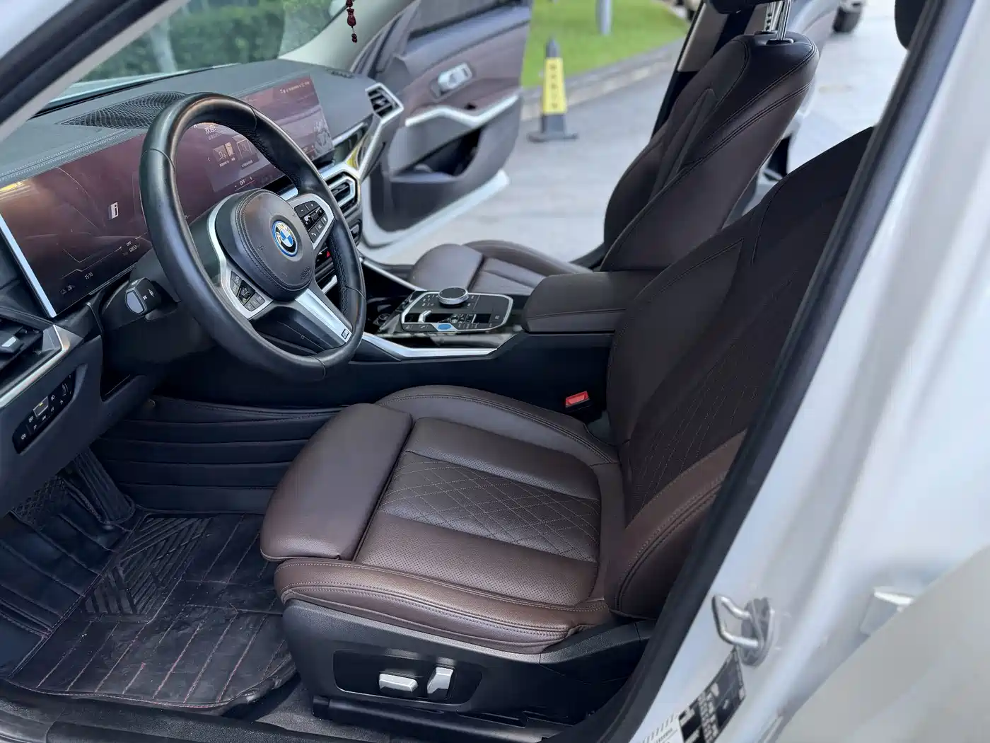 BMW i3 2023