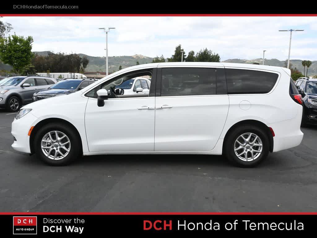 Chrysler Voyager 2022