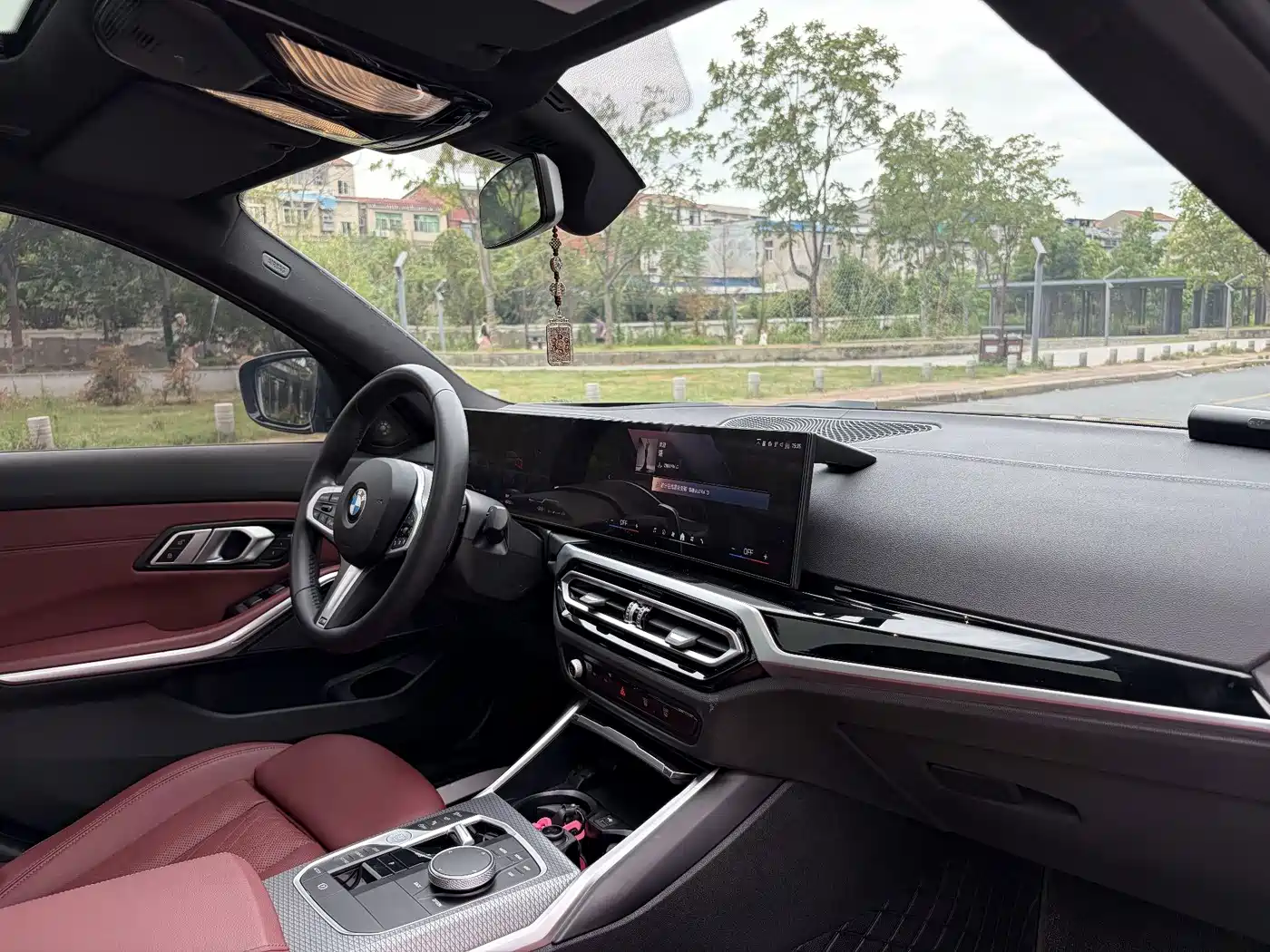 BMW 3 серии 2024