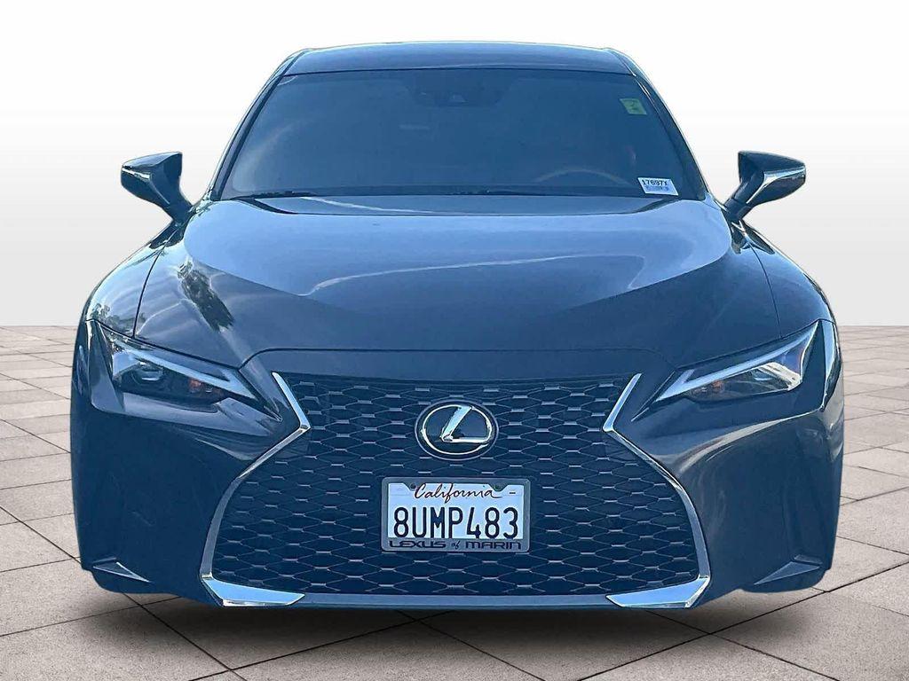 Lexus IS 300 2021