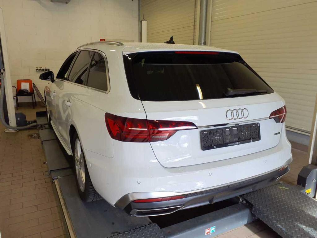 Audi A4 2022