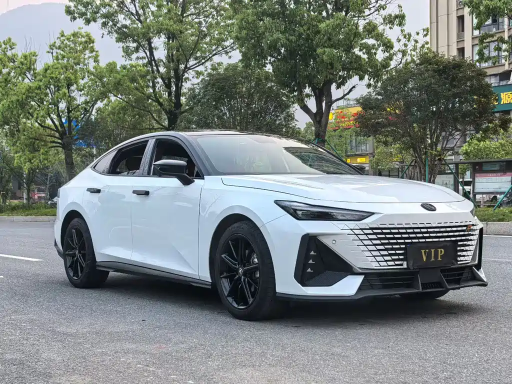 Changan UNI-V 2023