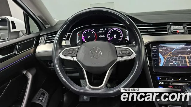 Volkswagen Passat 2022
