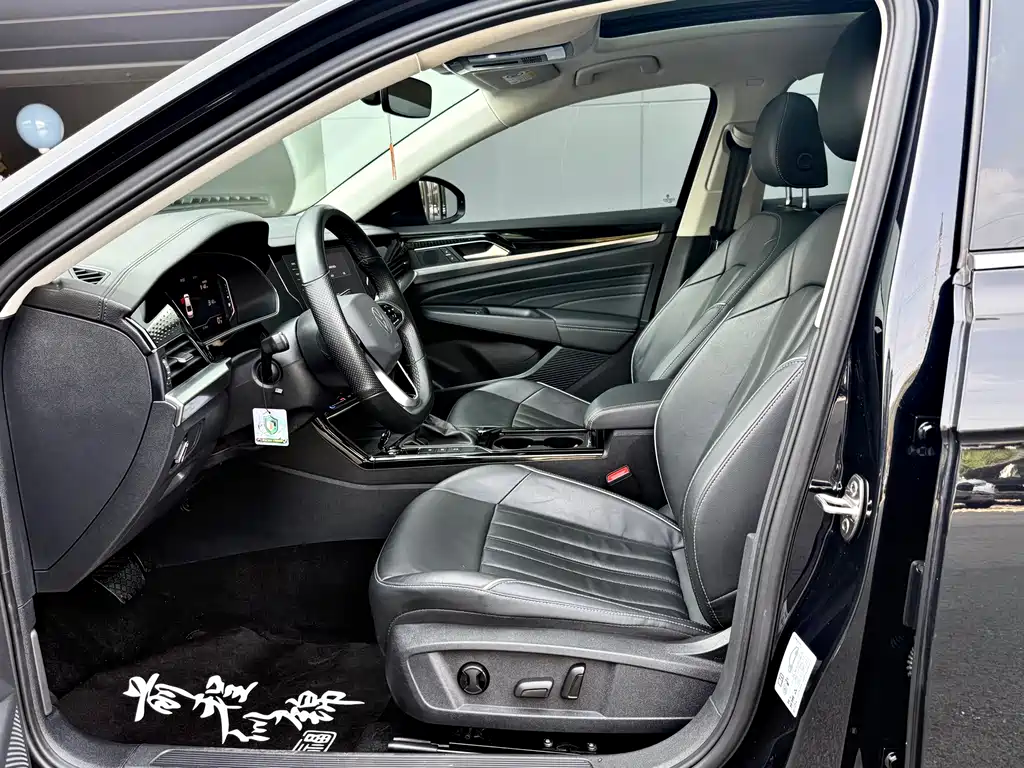 Volkswagen Passat 2024