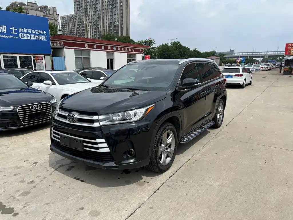 Toyota Highlander 2020