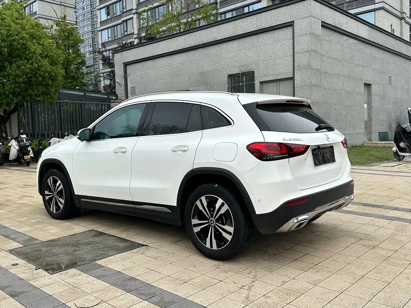Mercedes-Benz GLA 2023