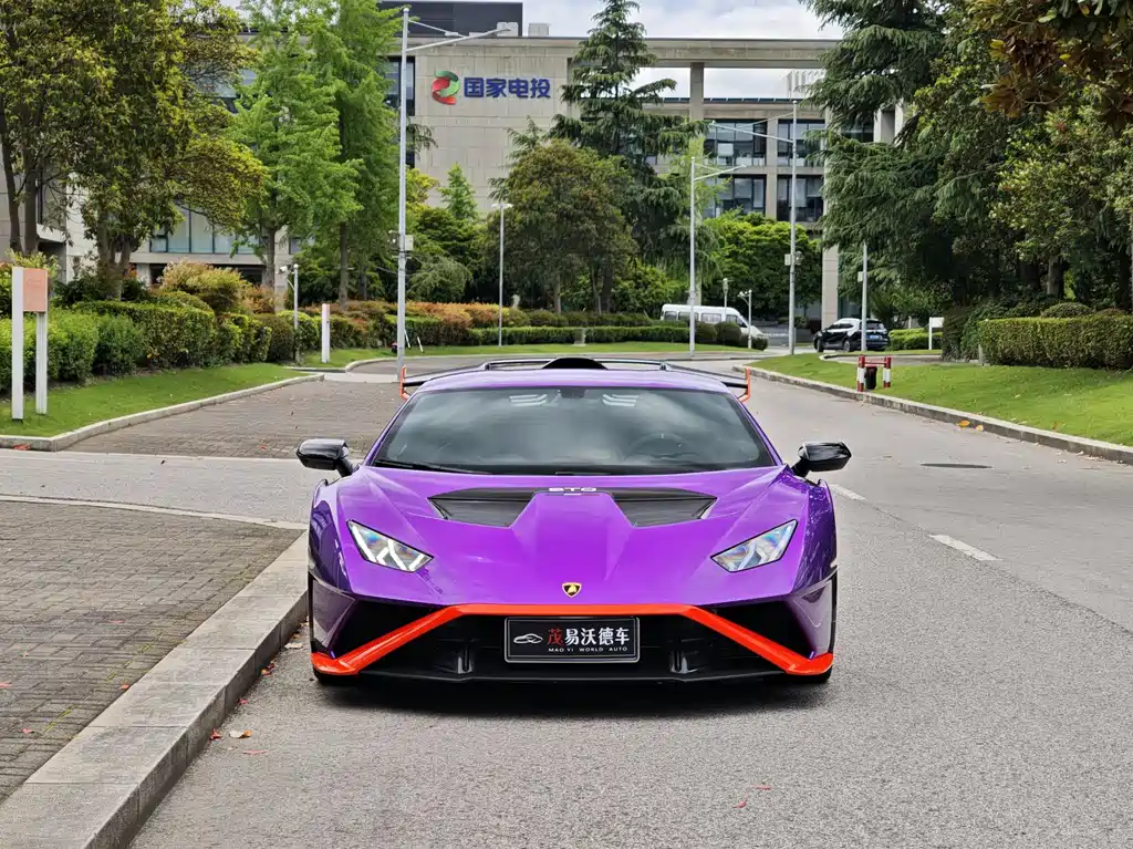 Lamborghini Huracán 2023