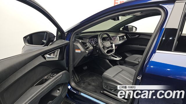 Audi Q4 e-tron 2025