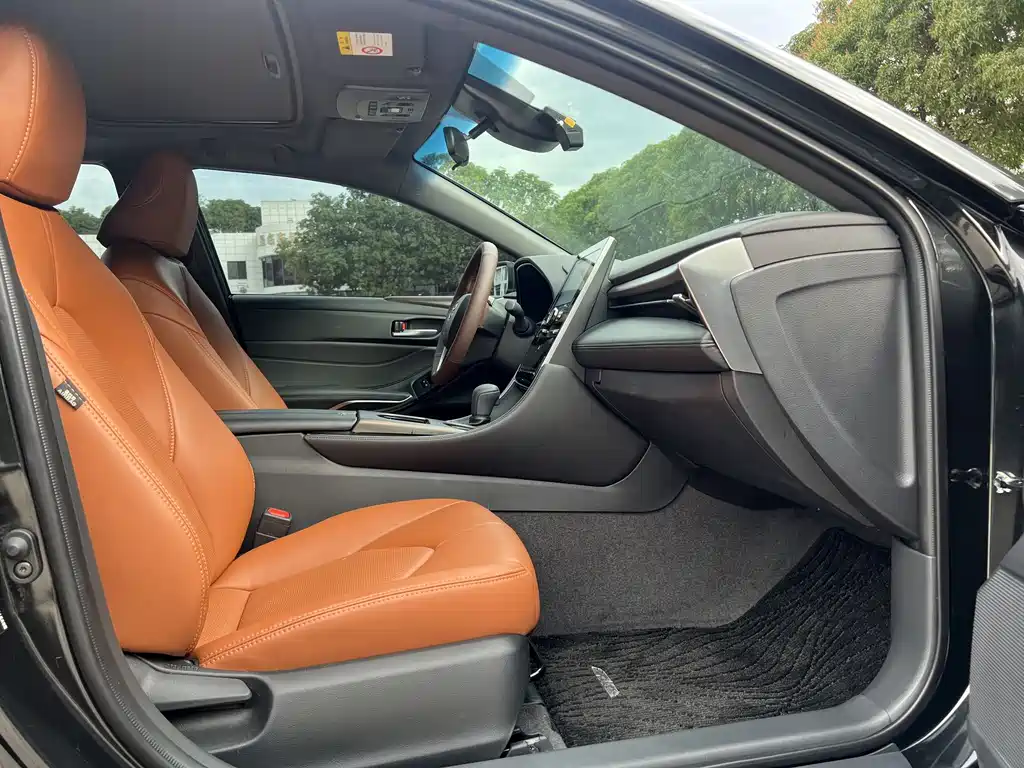 Toyota Avalon 2022