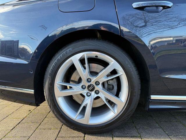 Audi A8 2022