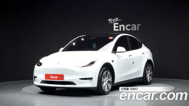 Tesla Model Y 2023