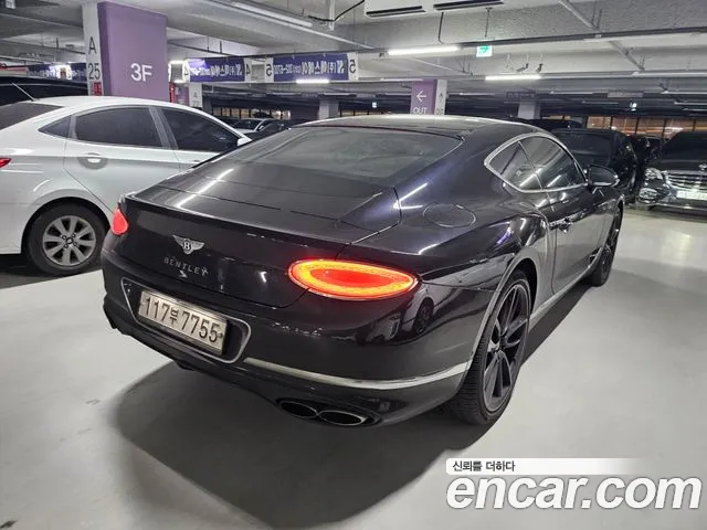 Bentley Continental 2020