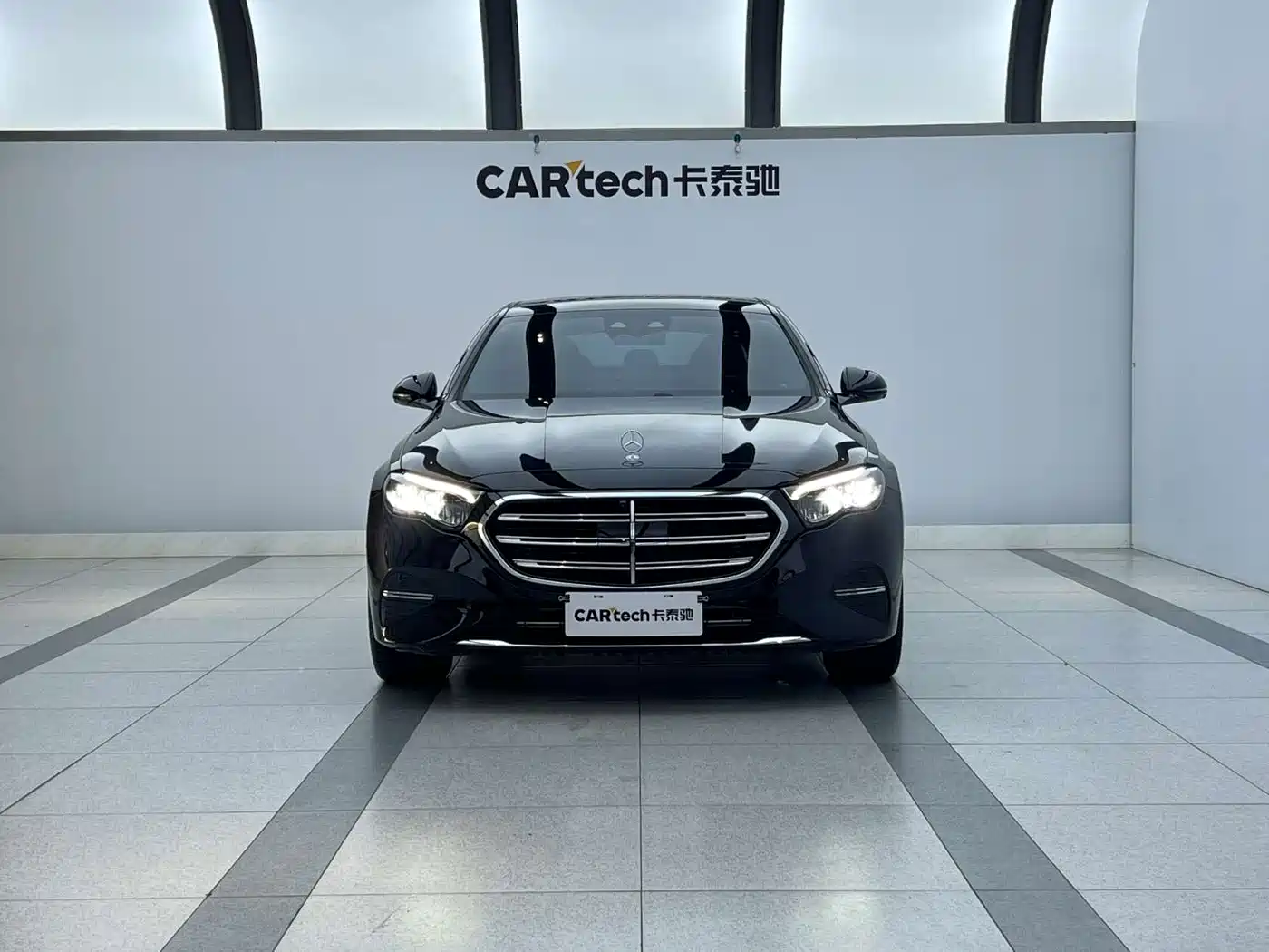 Mercedes-Benz E-Класс 2025