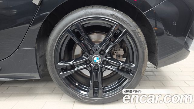 BMW 1 серии 2021