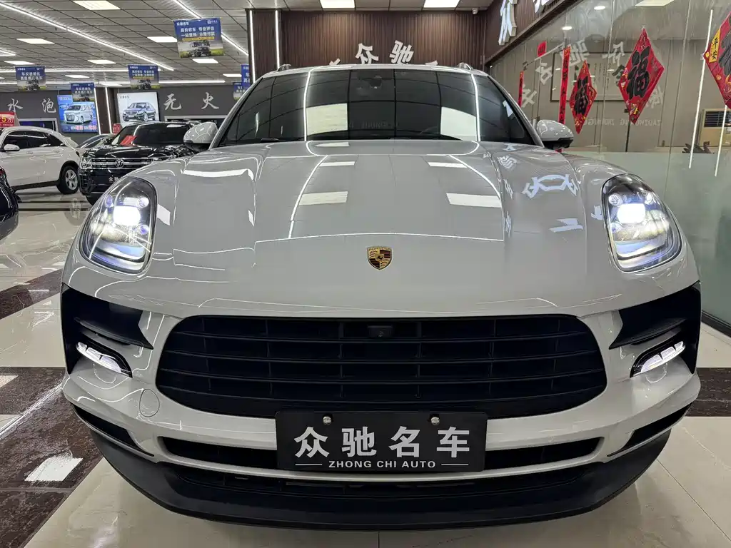 Porsche Macan 2020