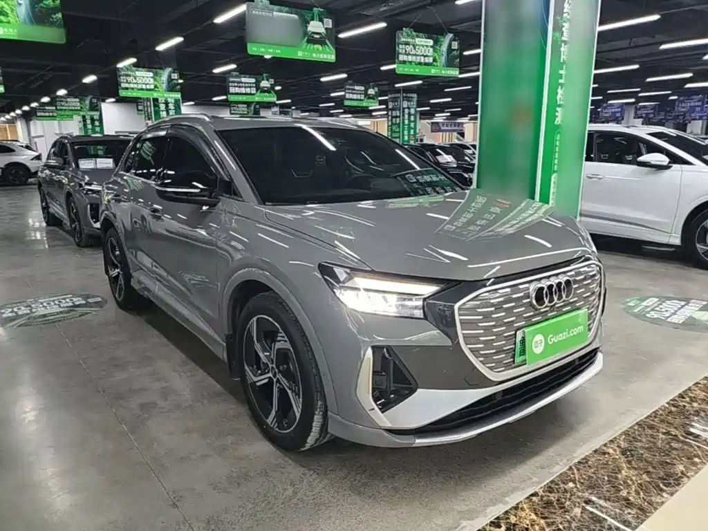Audi Q4 e-tron 2023